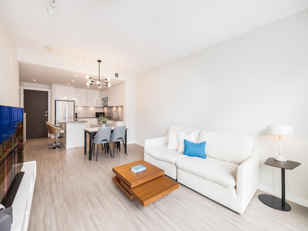 Listing Image for R3150552
