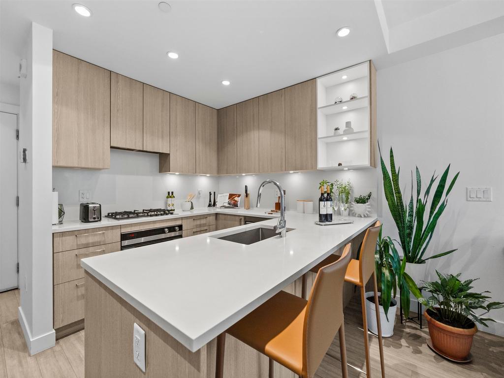 Listing Image for R3150570
