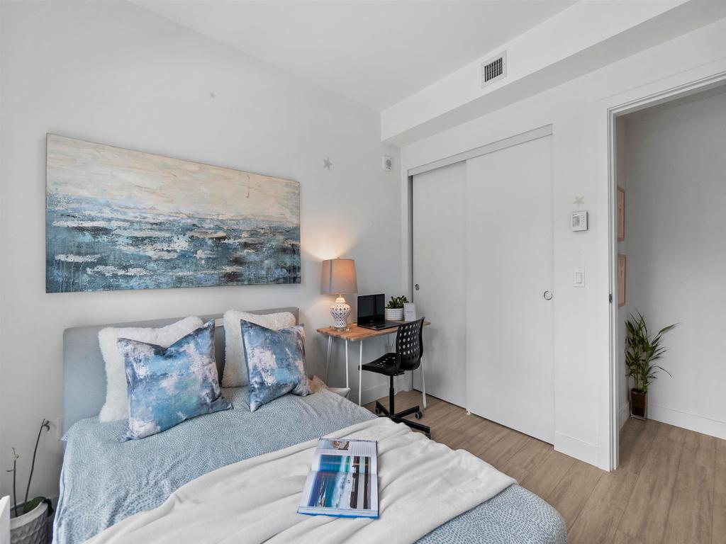 Listing Image for R3150570