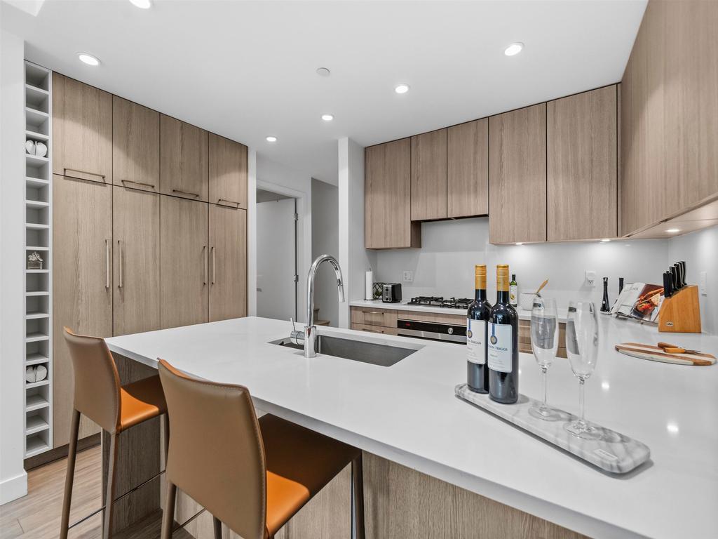 Listing Image for R3150570