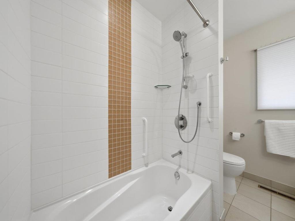 Listing Image for R3150616