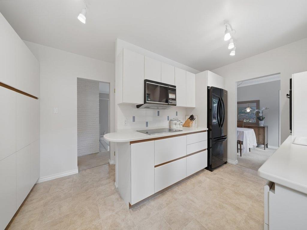 Listing Image for R3150616