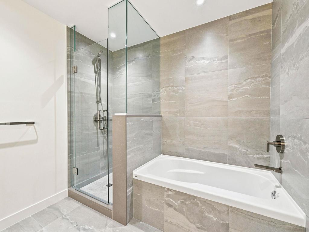 Listing Image for R3150666