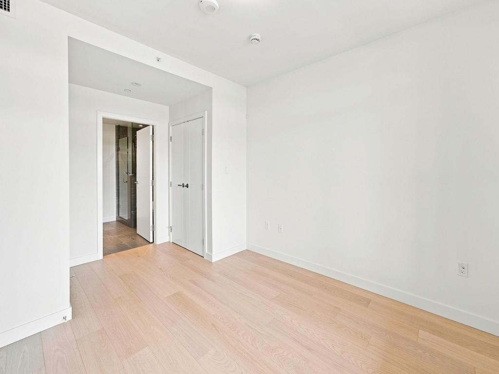 Listing Image for R3150666