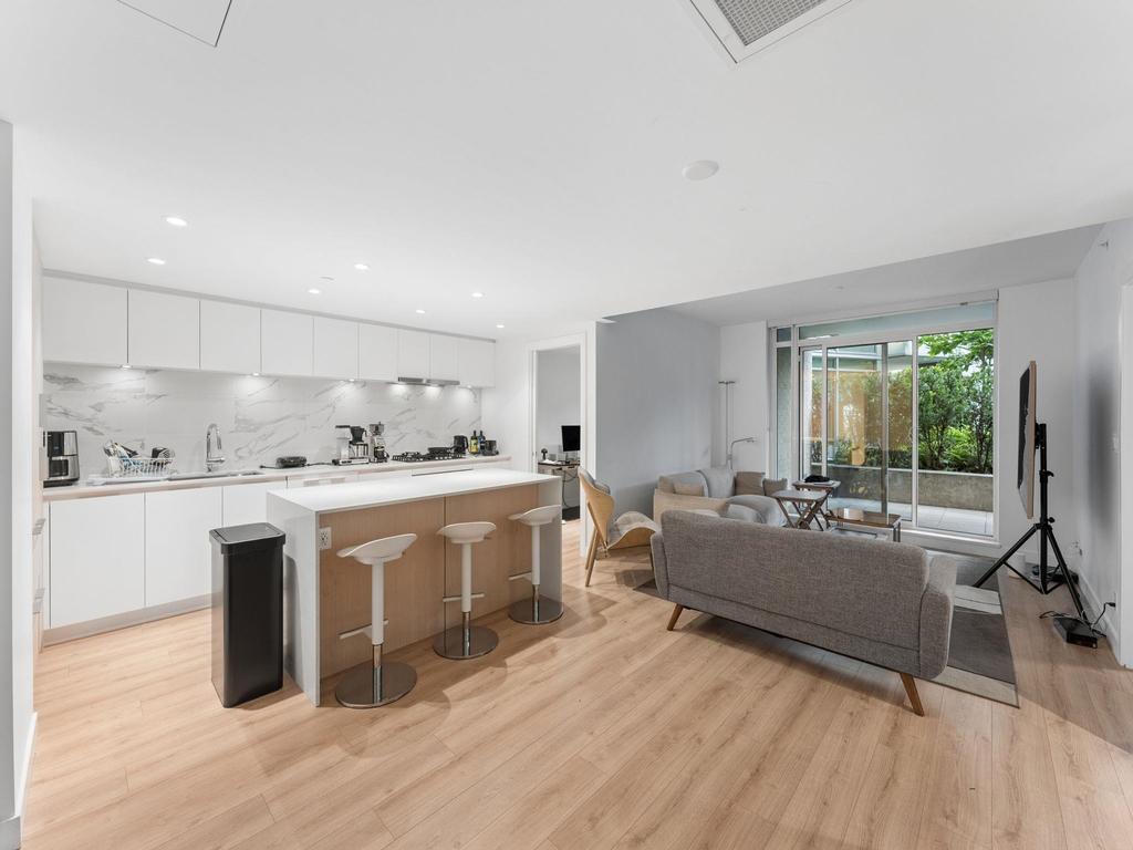 Listing Image for R3150704