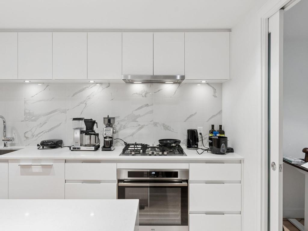 Listing Image for R3150704