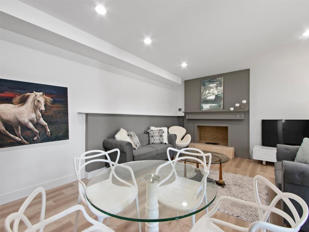 Listing Image for R3150831