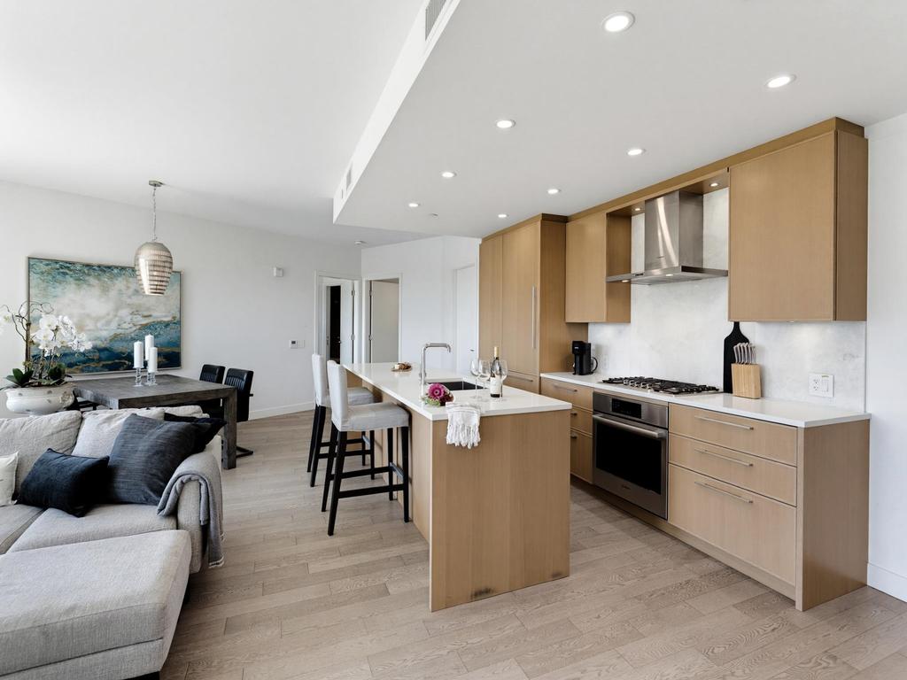Listing Image for R3152030