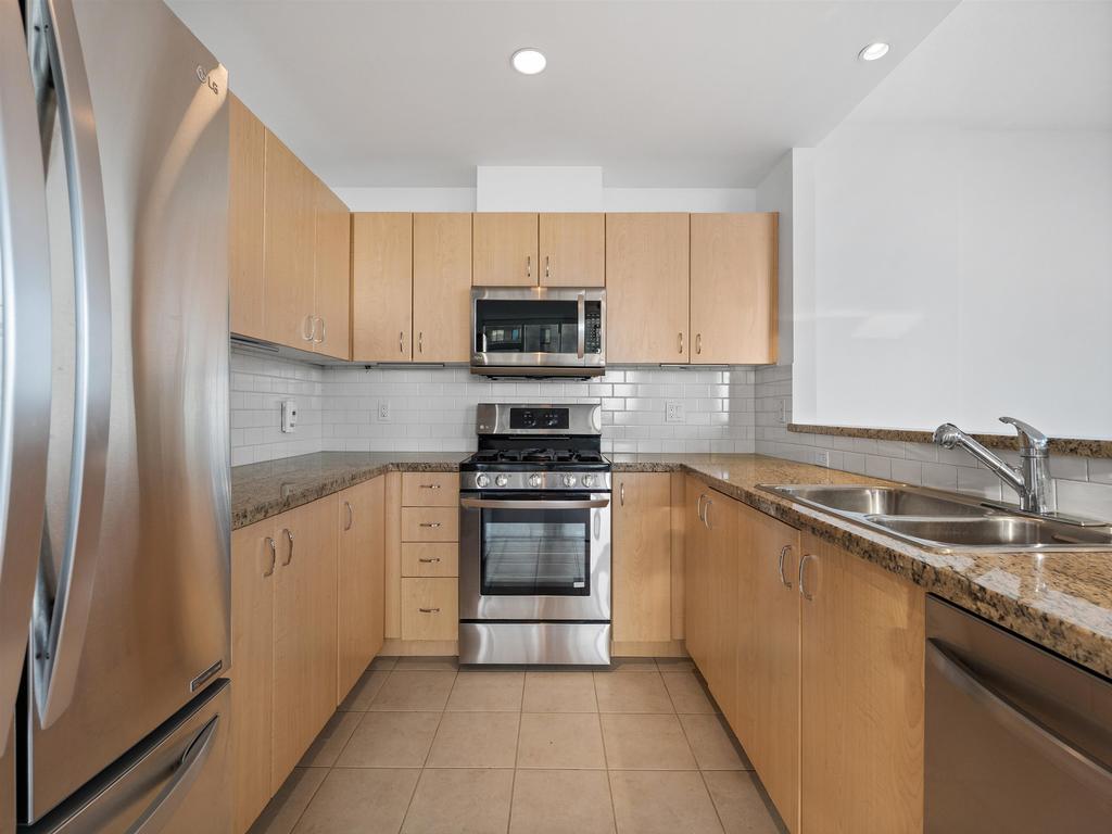 Listing Image for R3152395