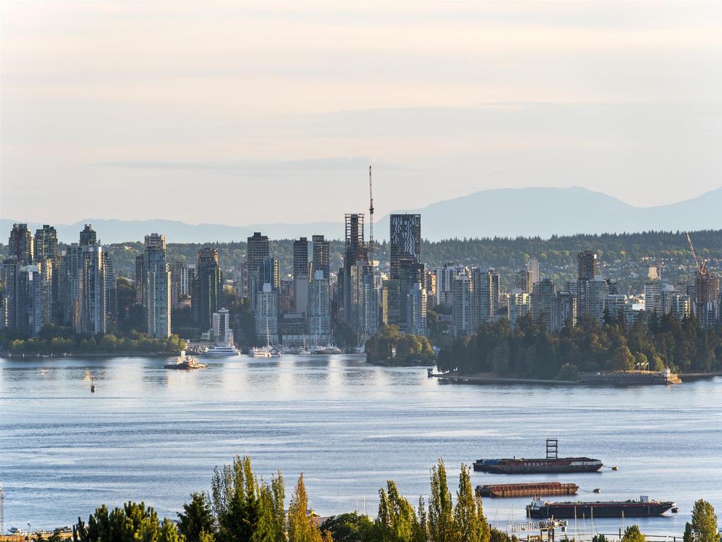 Listing Image for R3152395