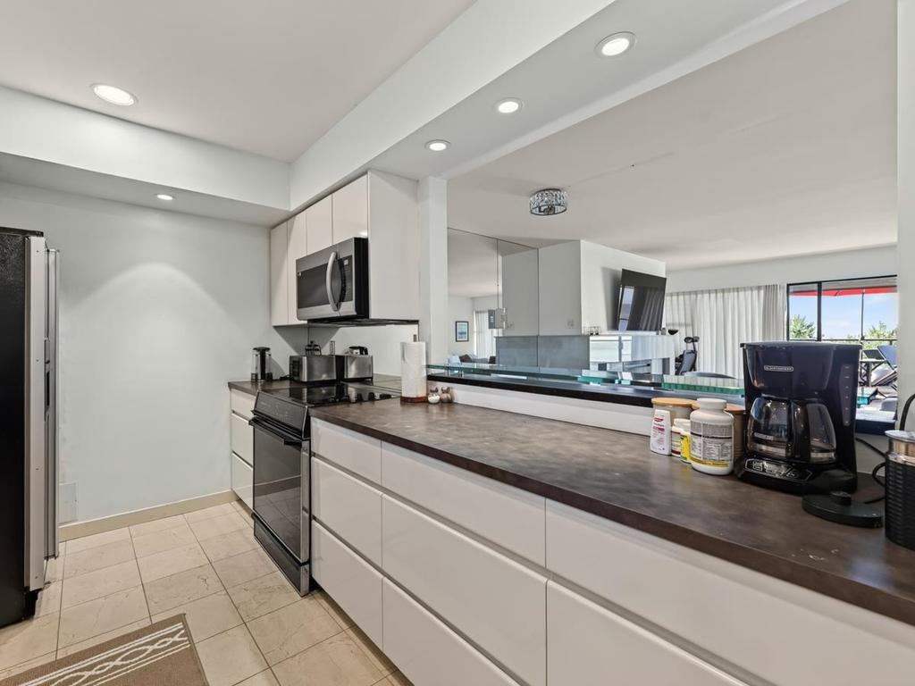 Listing Image for R3152533