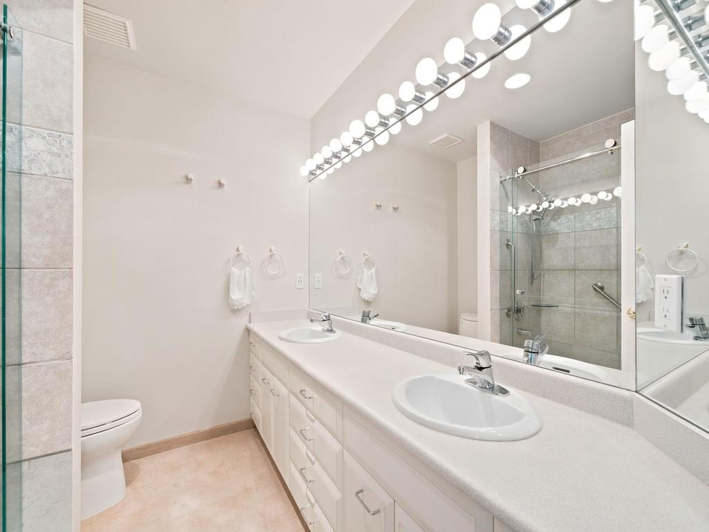 Listing Image for R3152700