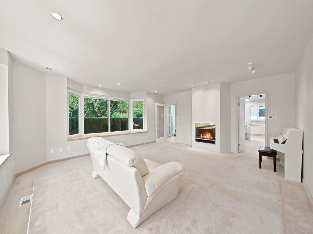 Listing Image for R3152700