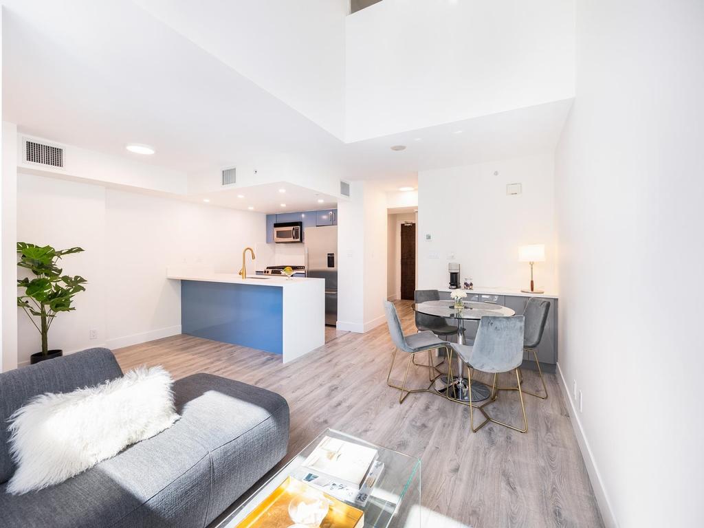 Listing Image for R3152703