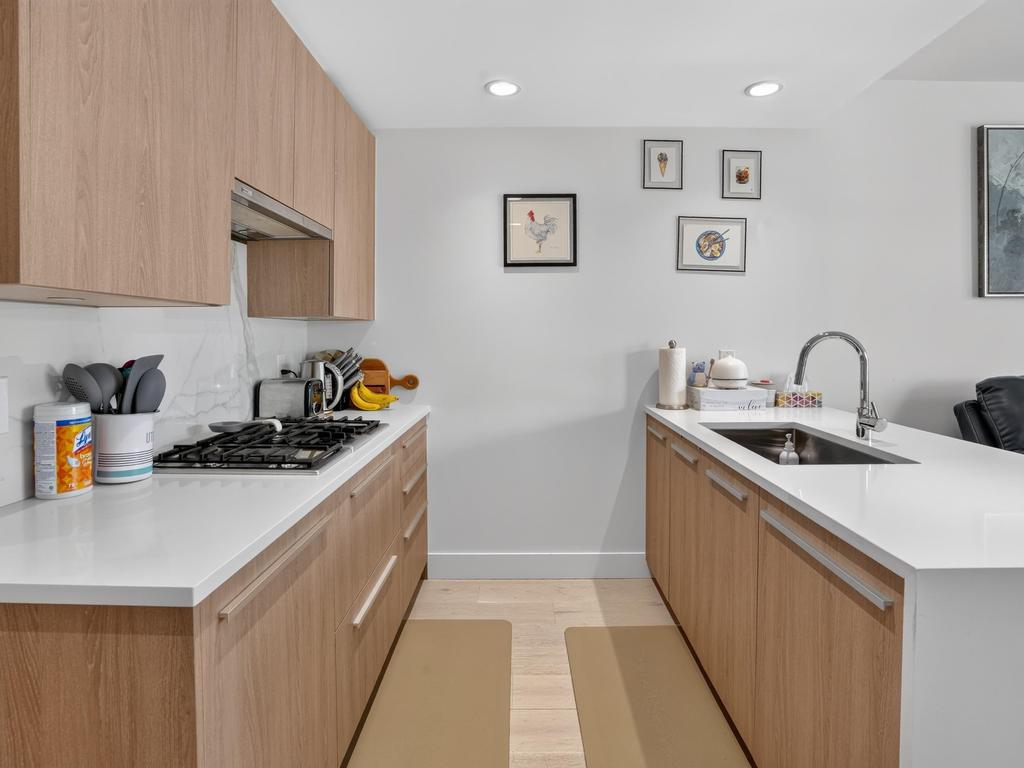 Listing Image for R3152791