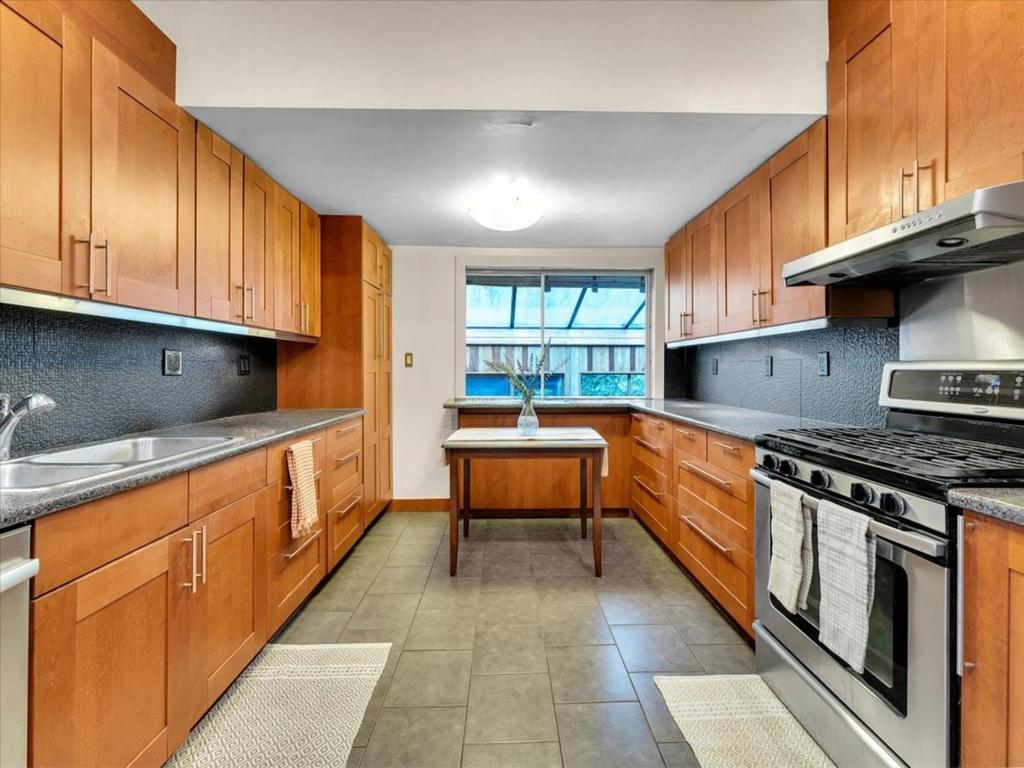 Listing Image for R3152921