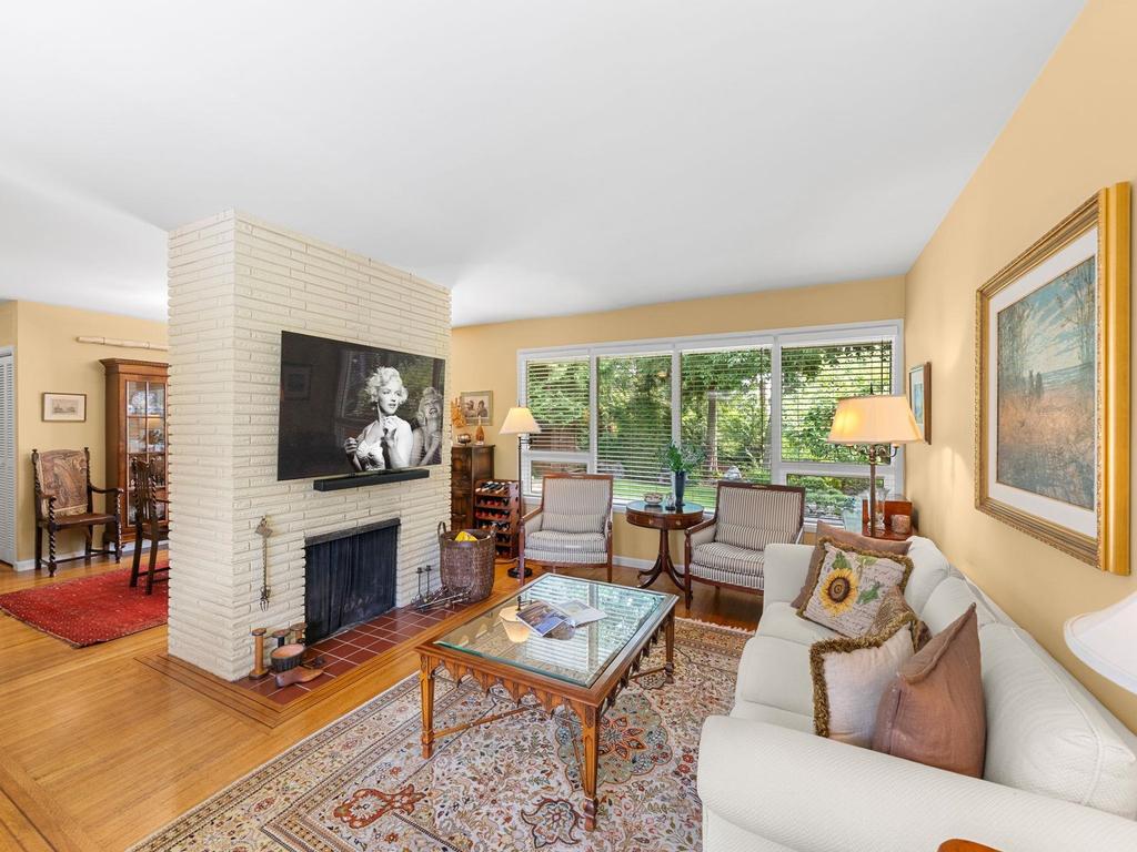 Listing Image for R3152933