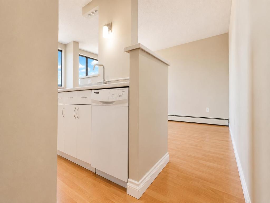 Listing Image for R3153444