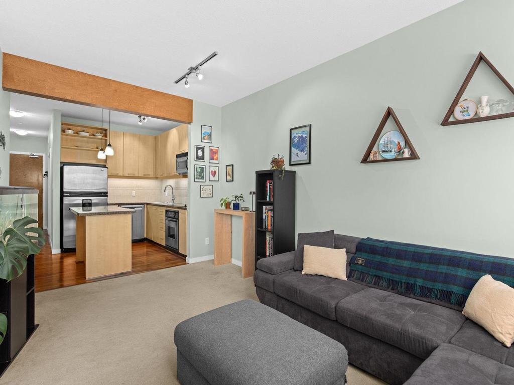 Listing Image for R3156420