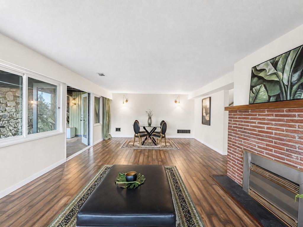 Listing Image for R3156534