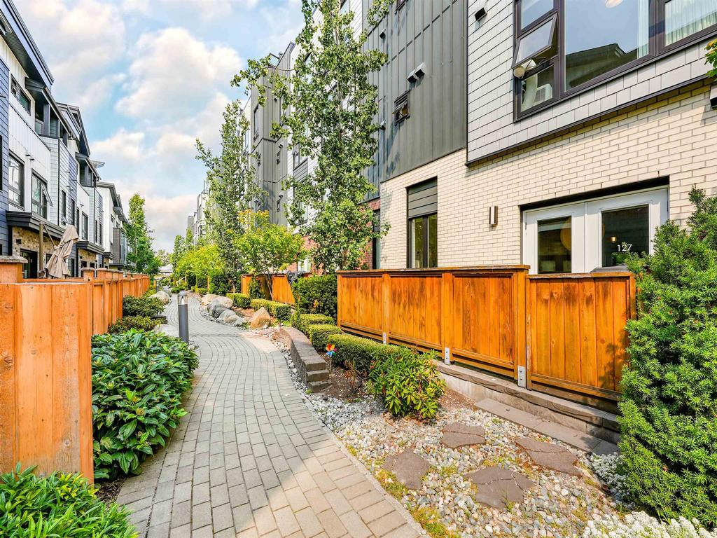Listing Image for R3156600