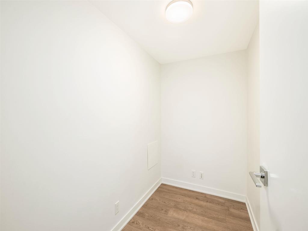 Listing Image for R3156614