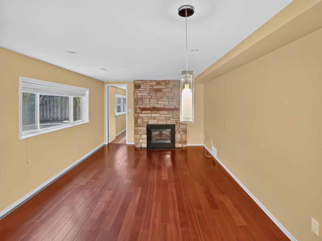 Listing Image for R3156627