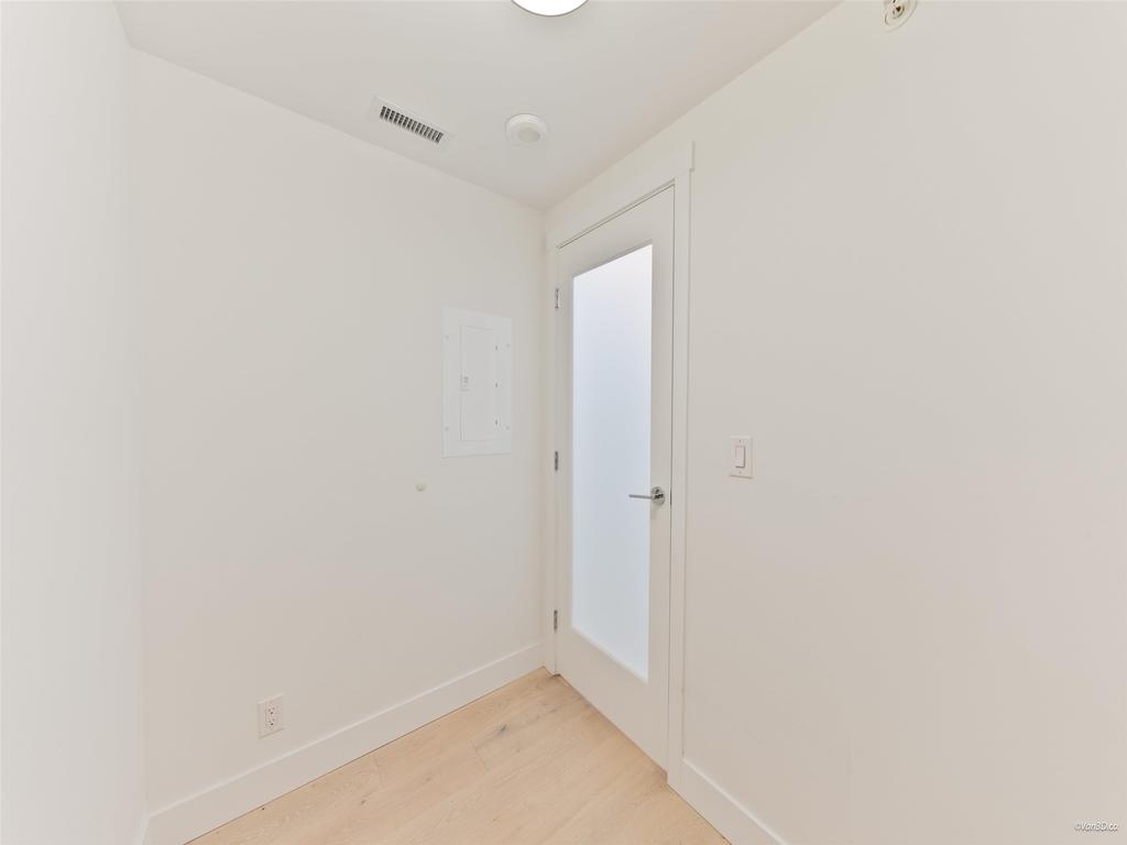 Listing Image for R3156653