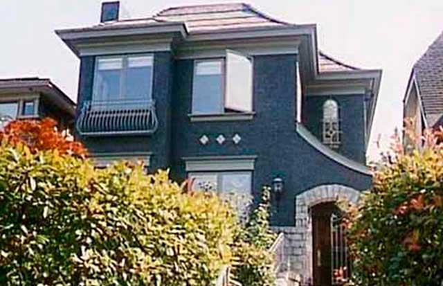 4572 W 3rd Ave, Point Grey