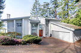 6277 Taylor Drive , Whytecliff