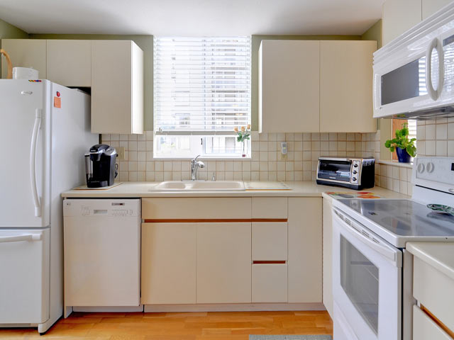 600 1819 Bellevue Ave, Ambleside â€” photo 5