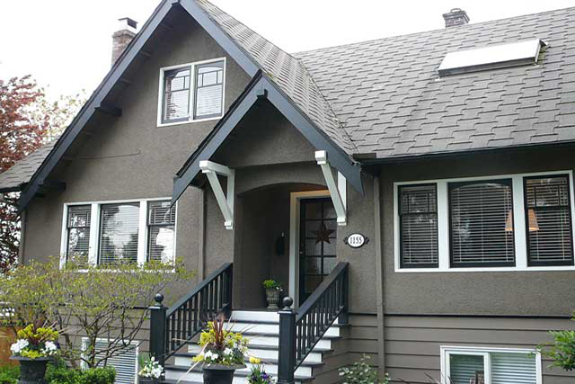 1055 Moody Ave, North Vancouver