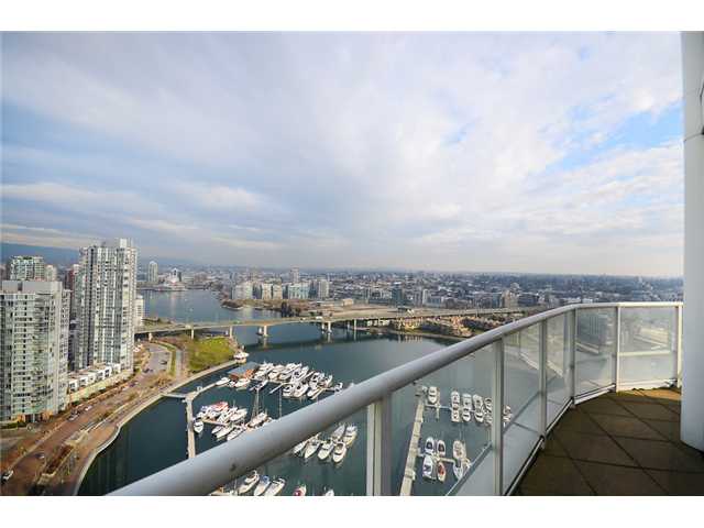 3502  1201 Marinaside Cr, Yaletown â€” photo 3