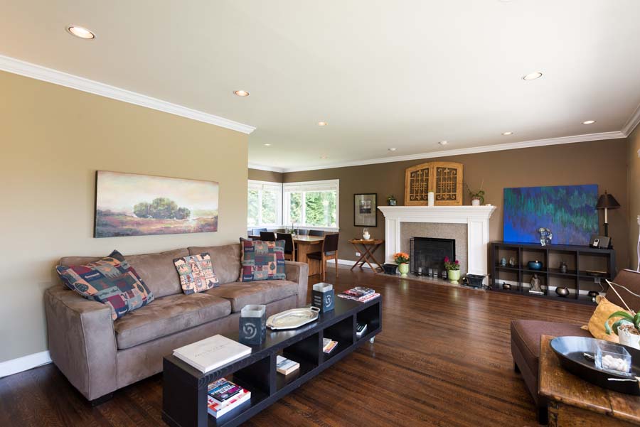 4422 Ranger Ave, Forest Hills â€” photo 4