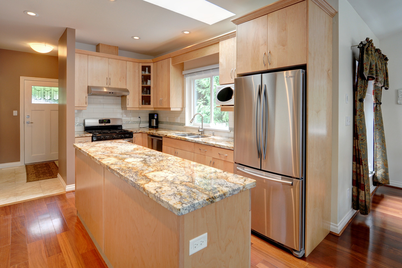 1391 Riverside Dr, Seymour â€” photo 3