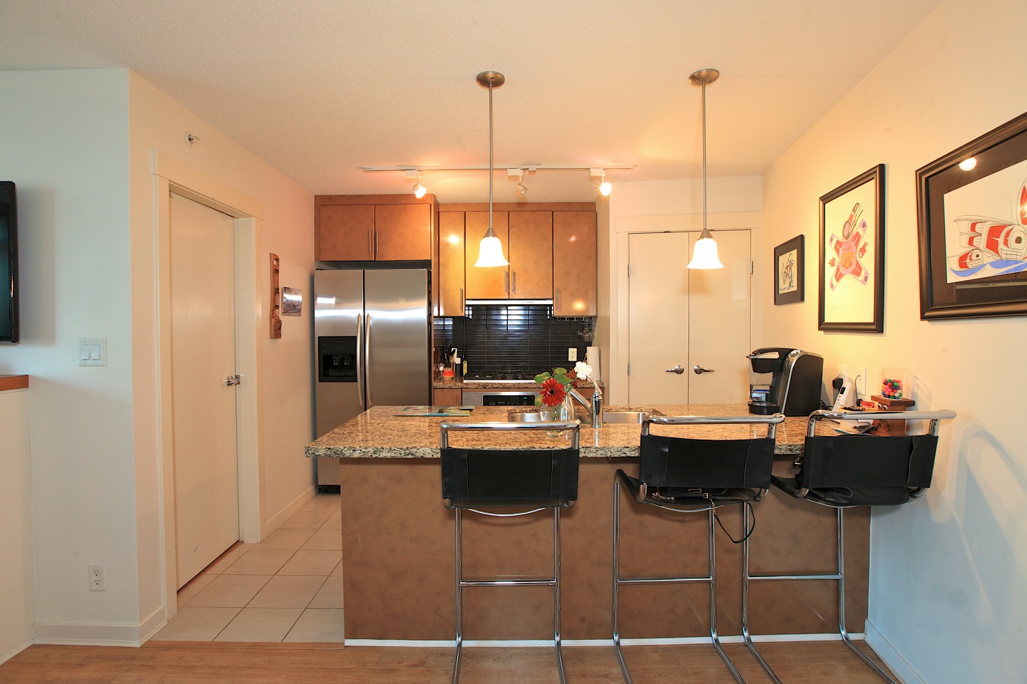 1107 -1189 Melville Street, Coal Harbour â€” photo 2