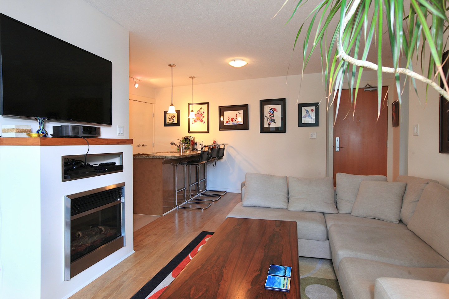 1107 -1189 Melville Street, Coal Harbour â€” photo 5