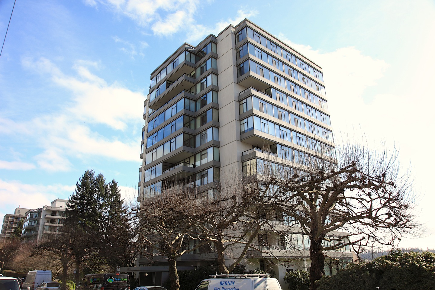 701 1480 Duchess Avenue, Ambleside