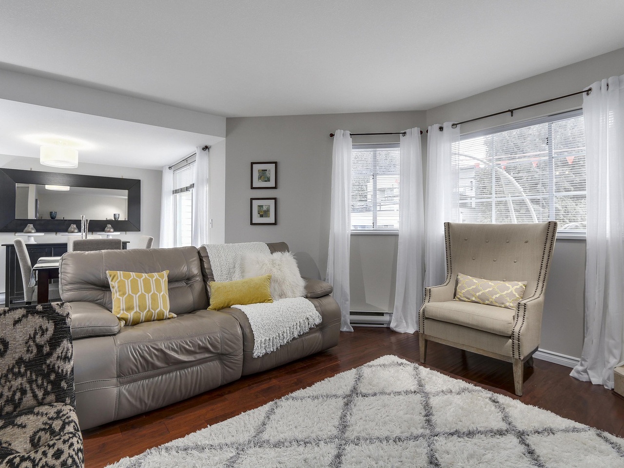 11 249 4th Street East, Lower Lonsdale â€” photo 3