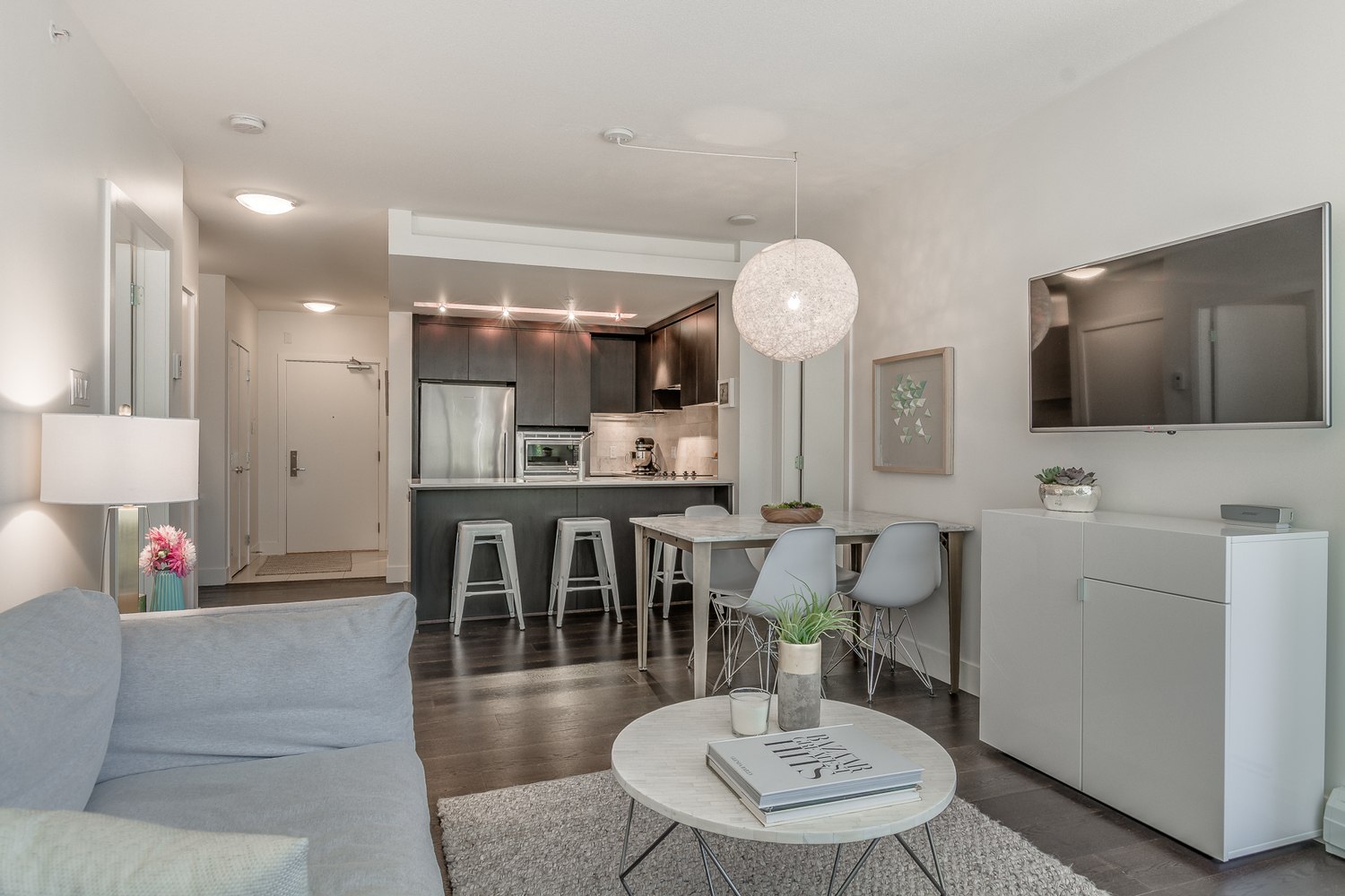 307 158 13th Street East, Central Lonsdale â€” photo 4