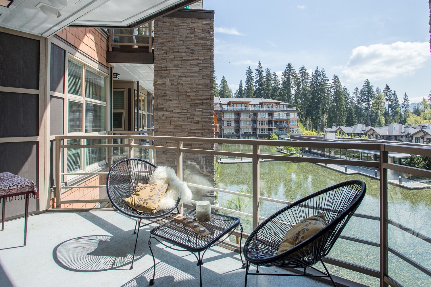 309 3606 Aldercrest Drive, Roche Point