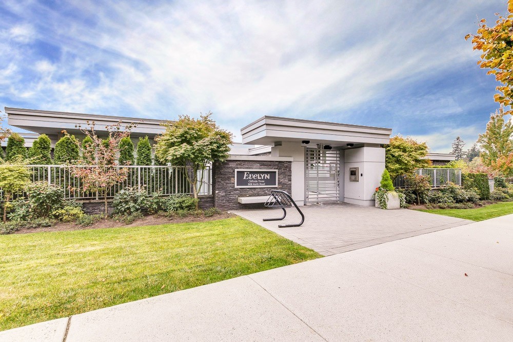 501 908 Keith Road, Park Royal