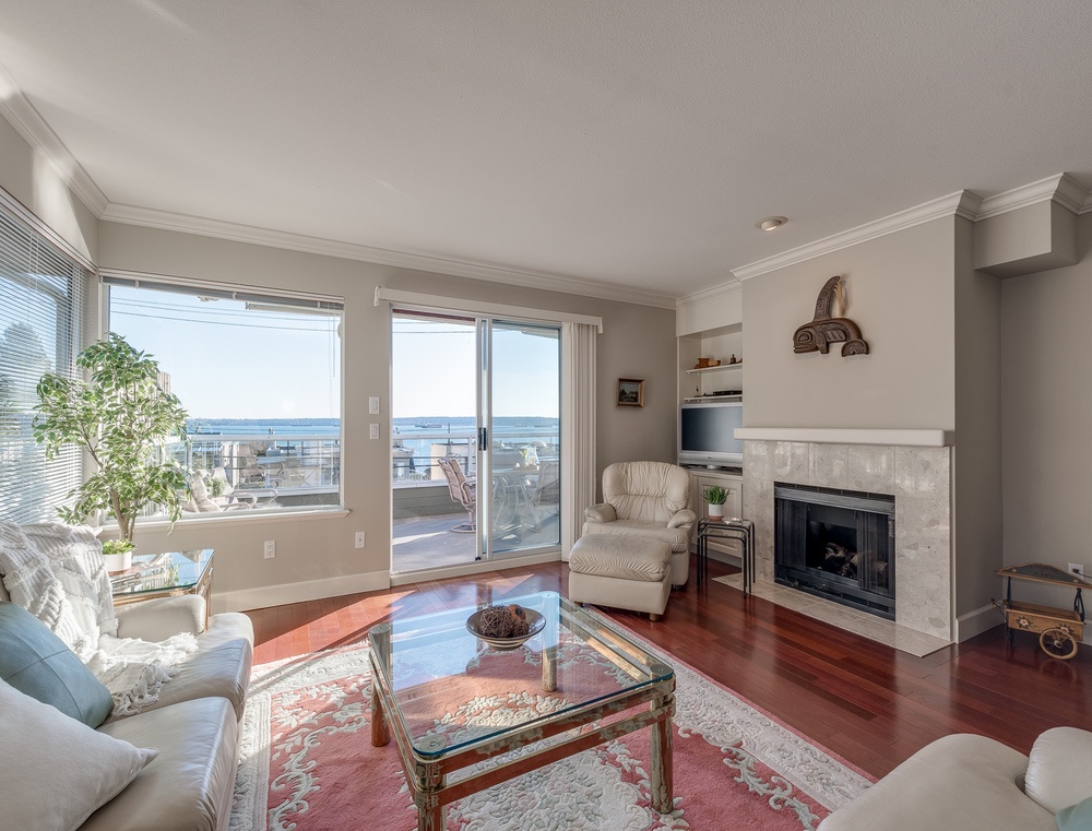 2330 Marine Dr, Dundarave â€” photo 5