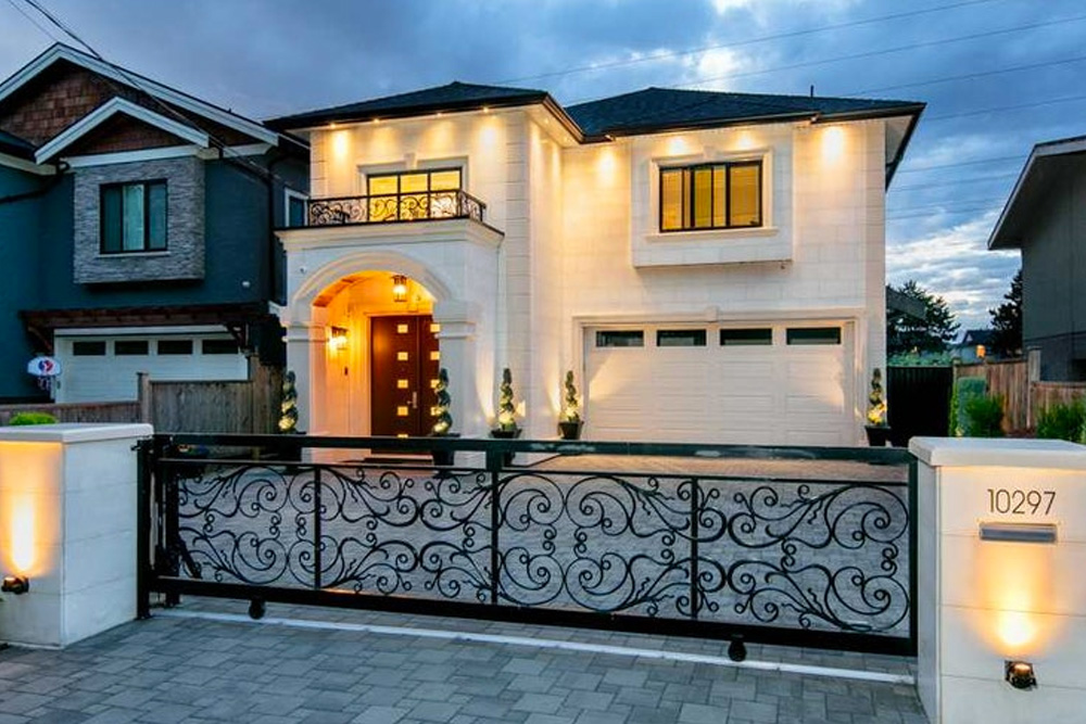 10297 Bird Ave, West Cambie