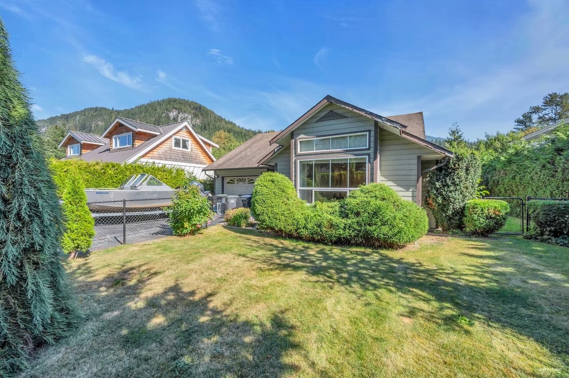 41334 Kingswood Rd, Brackendale