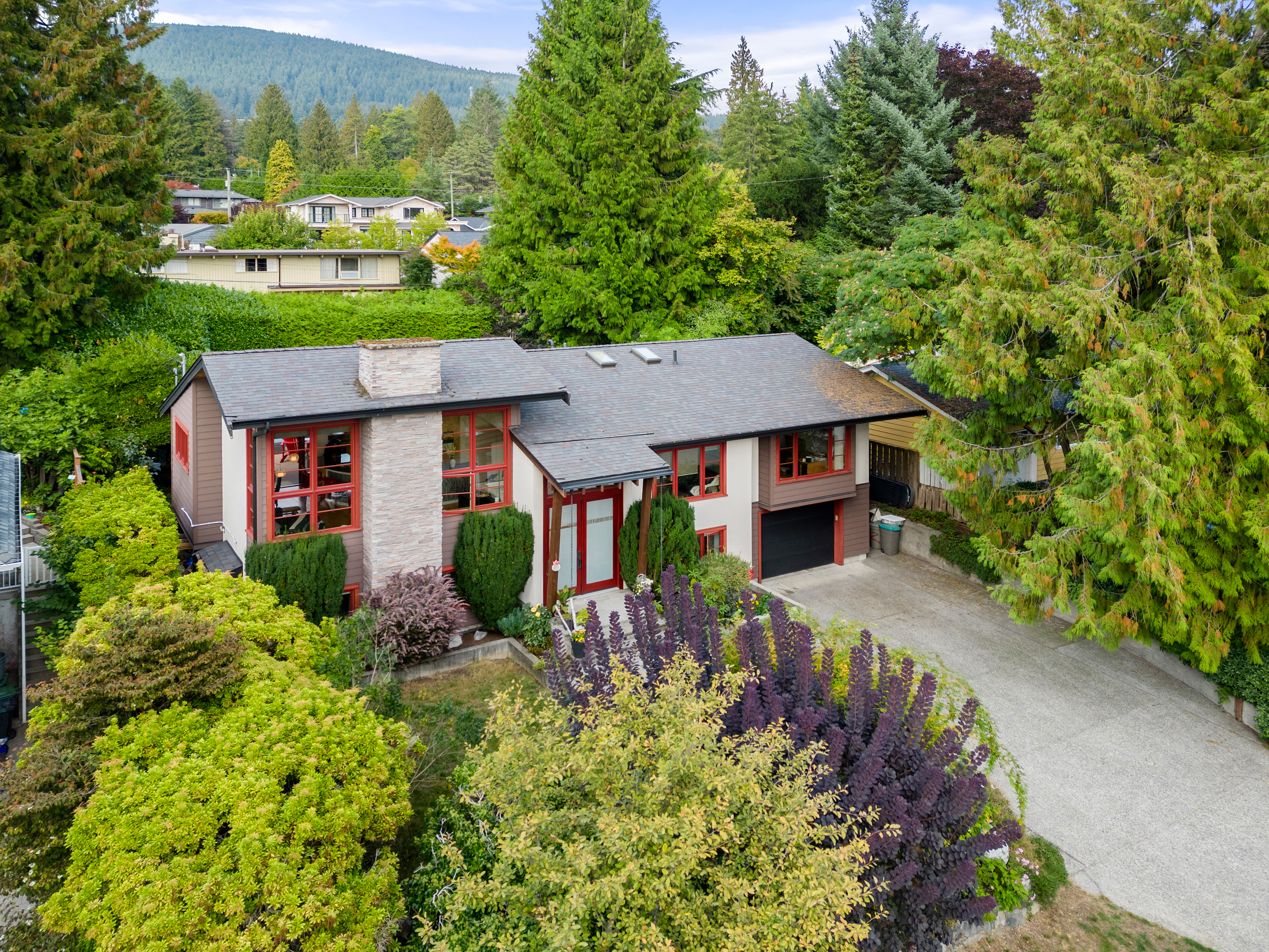690 St Ives Crescent, Delbrook