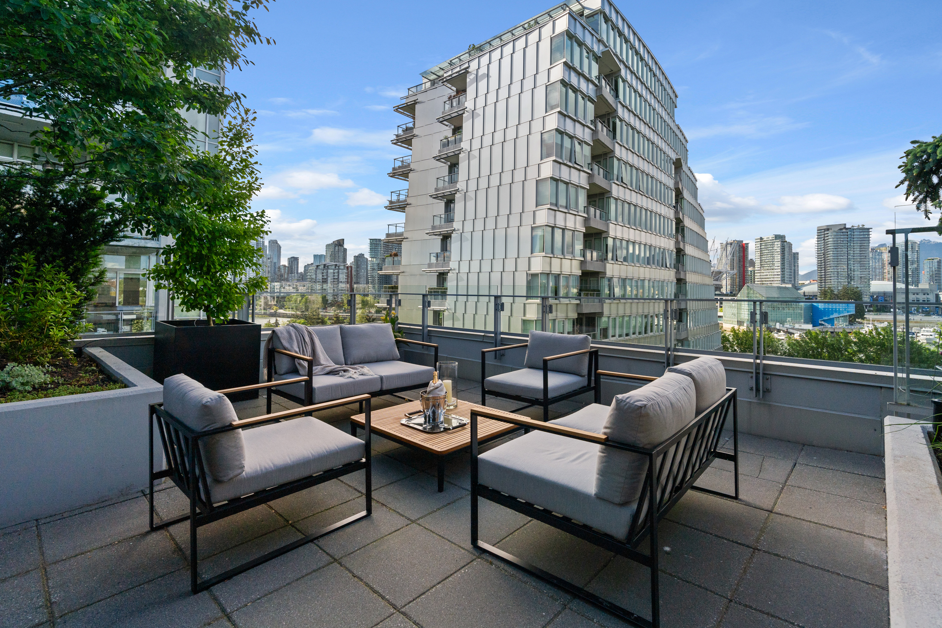 501 170 Athletes Way, Olympic Village â€” photo 3