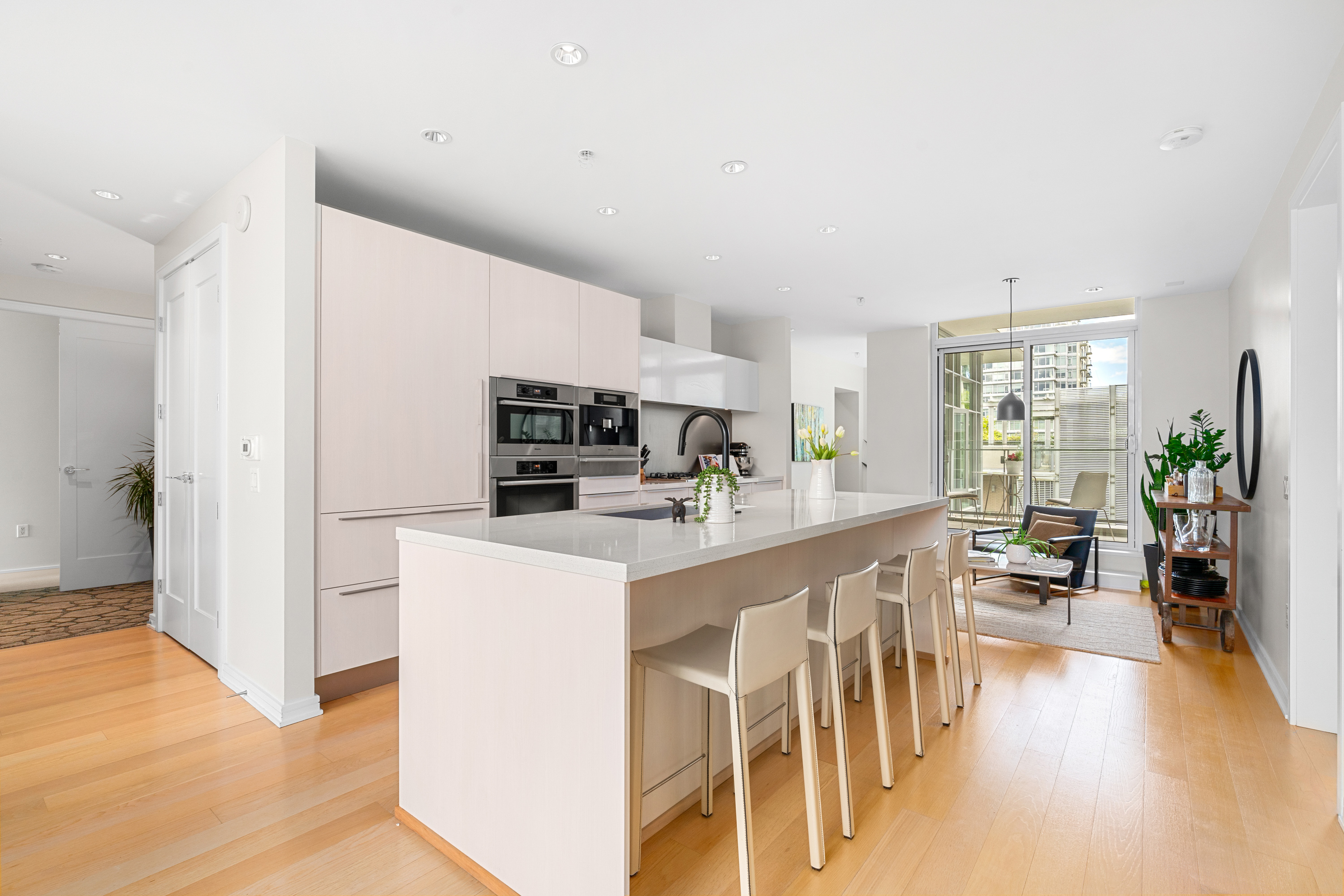 501 170 Athletes Way, Olympic Village â€” photo 4