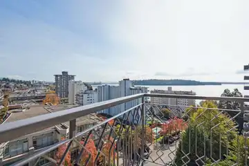 902 1930 Marine Drive, Ambleside