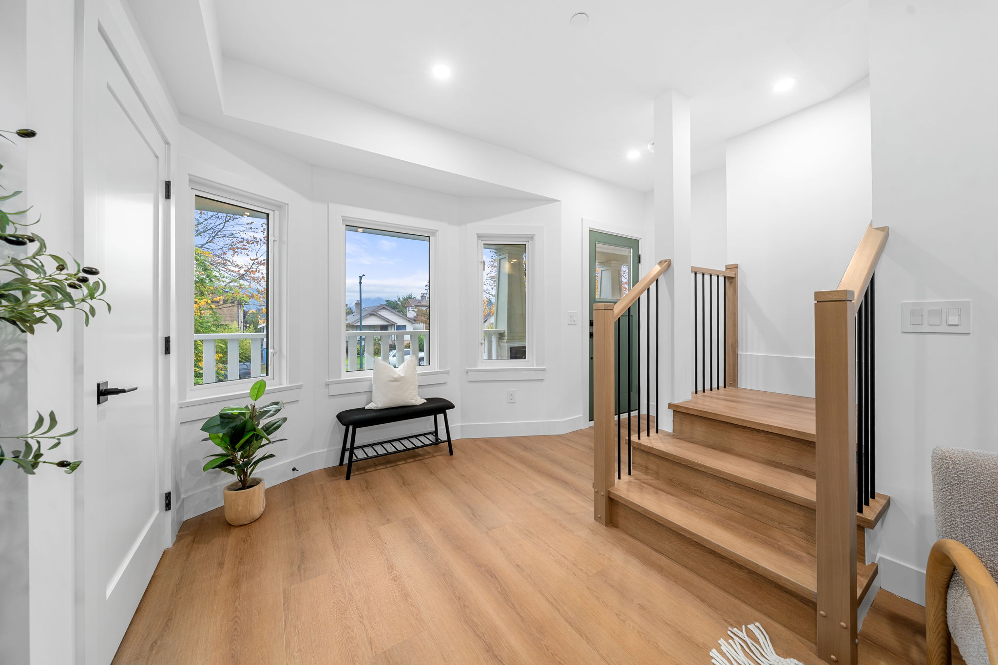 2528 McGill Street, Hastings Sunrise â€” photo 4